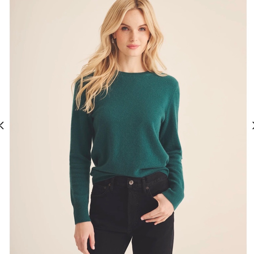 NWT Naadam cashmere sweater, size medium, teal